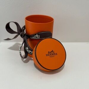 Hermes Authentic Iconic twilly box（ one）